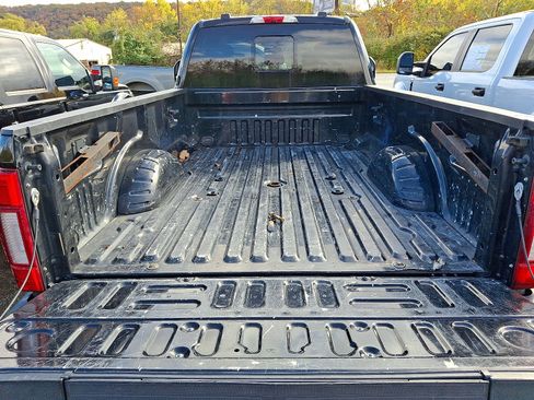 Used 2021 Ford F350 Lariat w/ Lariat Ultimate Package image 30