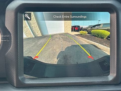 Used 2021 Jeep Gladiator Overland w/ Popular Equipment Package AWD/4WD image 31