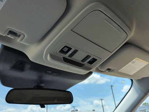 New 2026 Ford Explorer Active RWD image 22
