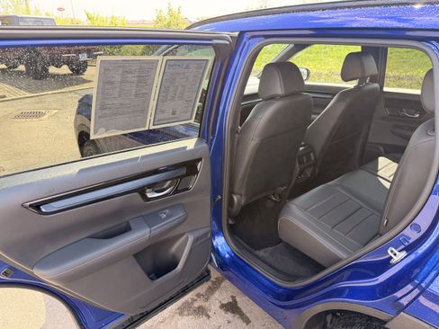 Used 2023 Honda CR-V Sport Touring image 12