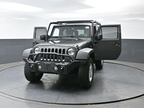 Used 2017 Jeep Wrangler Sport w/ Quick Order Package 24S AWD/4WD image 55