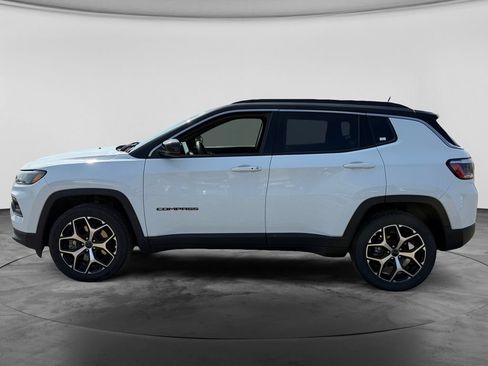 Used 2025 Jeep Compass Limited AWD/4WD image 5