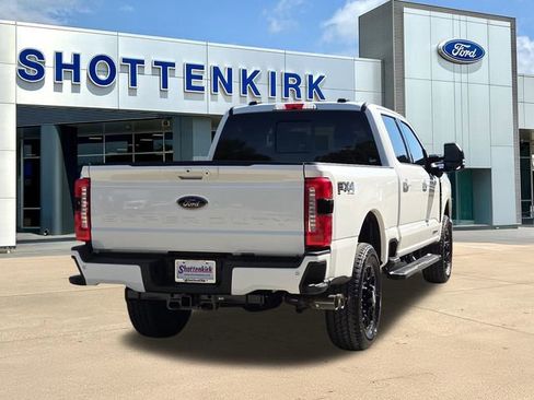 New 2026 Ford F250 Lariat w/ Black Appearance Package AWD/4WD image 8