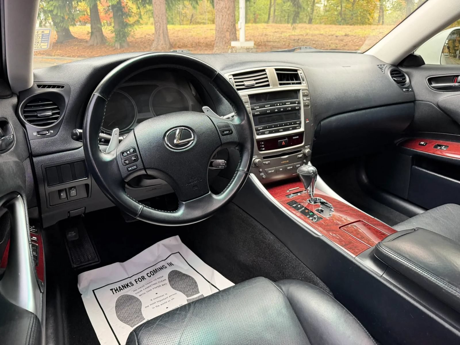 Used 2007 Lexus IS 250 w/ Premium Pkg RWD image 12