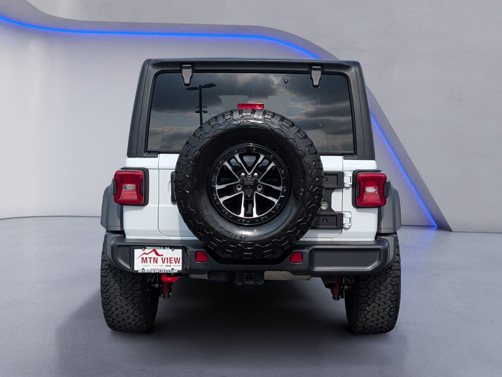 Used 2026 Jeep Wrangler Unlimited Rubicon w/ Xtreme 35 Tire Package AWD/4WD image 7