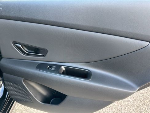 New 2026 Hyundai Elantra Sport image 16