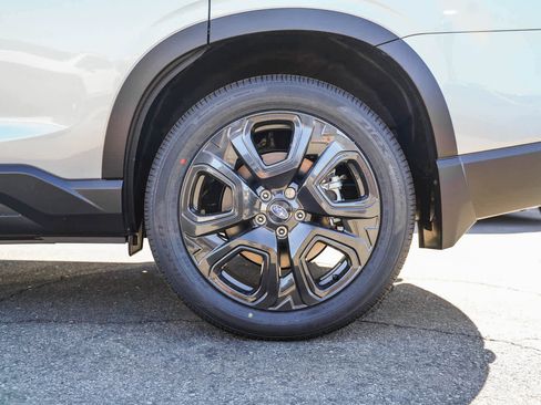 New 2026 Subaru Ascent Bronze Edition image 8