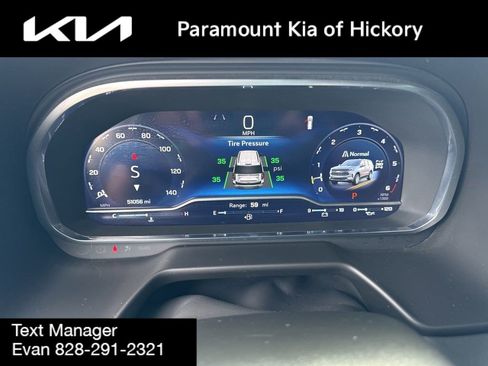 Used 2023 Chevrolet Tahoe Z71 w/ Luxury Package AWD/4WD image 34