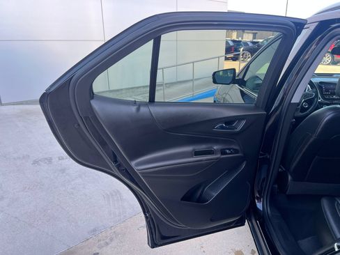 Used 2023 Chevrolet Equinox Premier AWD/4WD image 13