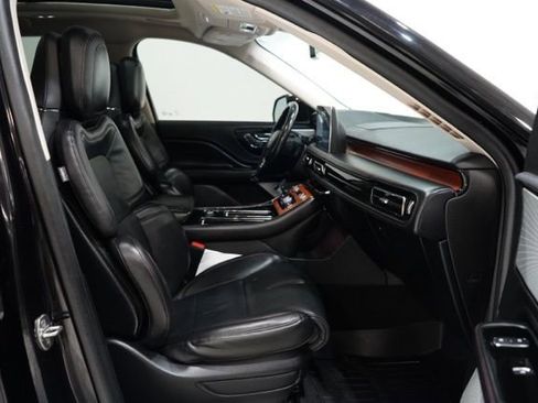 Used 2020 Lincoln Aviator Grand Touring w/ Equipment Group 302A image 40