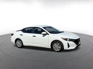 Used 2025 Nissan Sentra S video 2