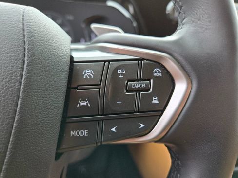 Used 2024 Lexus NX 250 FWD image 21