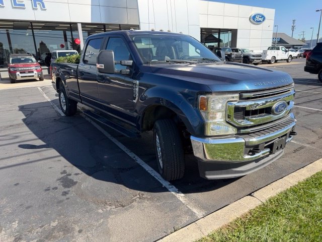 Certified 2020 Ford F250 XL w/ STX Appearance Package AWD/4WD image 3