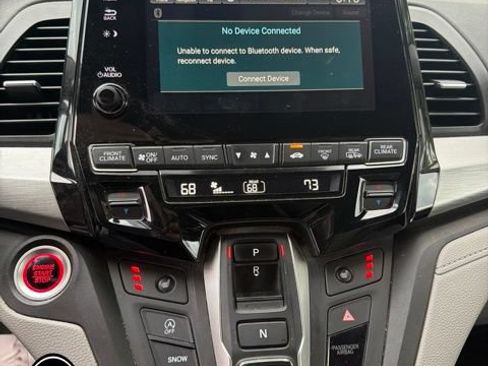 Used 2020 Honda Odyssey Touring image 10