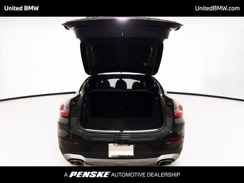 Used 2025 BMW X4 xDrive30i AWD/4WD image 14