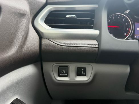 Used 2020 GMC Acadia SLT w/ Trailering Package image 19