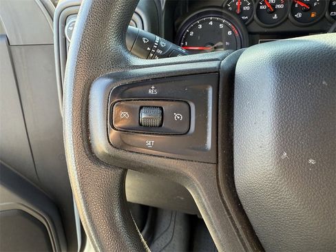 Used 2019 Chevrolet Silverado 1500 Custom w/ Custom Convenience Package image 15