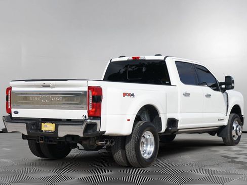 Used 2025 Ford F350 King Ranch w/ Chrome Package AWD/4WD image 5
