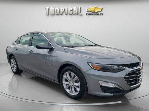 Used 2025 Chevrolet Malibu LT image 7