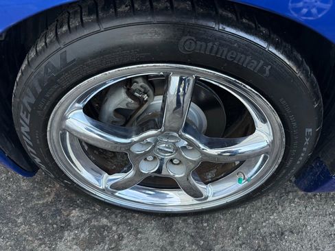 Used 2004 Nissan 350Z Performance w/ Aerodynamics Pkg image 31