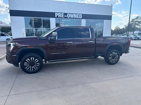 Used 2024 GMC Sierra 2500 Denali Ultimate AWD/4WD image 1