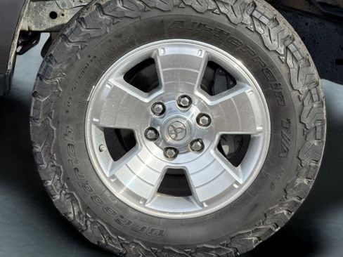 Used 2005 Toyota 4Runner SR5 image 27