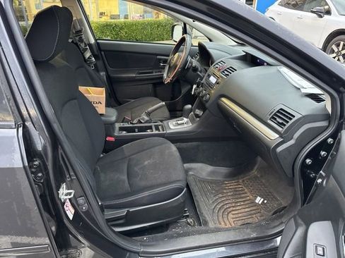 Used 2013 Subaru Crosstrek 2.0i Premium image 10