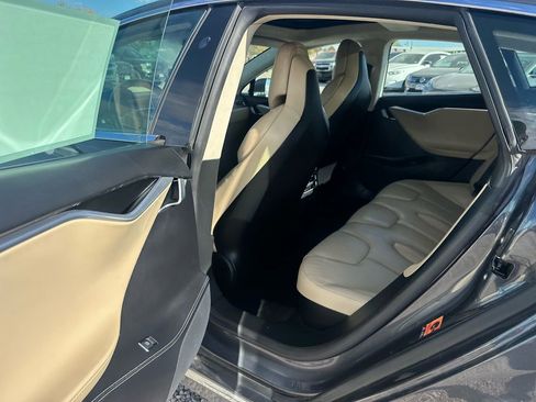 Used 2017 Tesla Model S 75D image 25