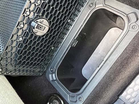 Used 2017 RAM 1500 Express AWD/4WD image 23