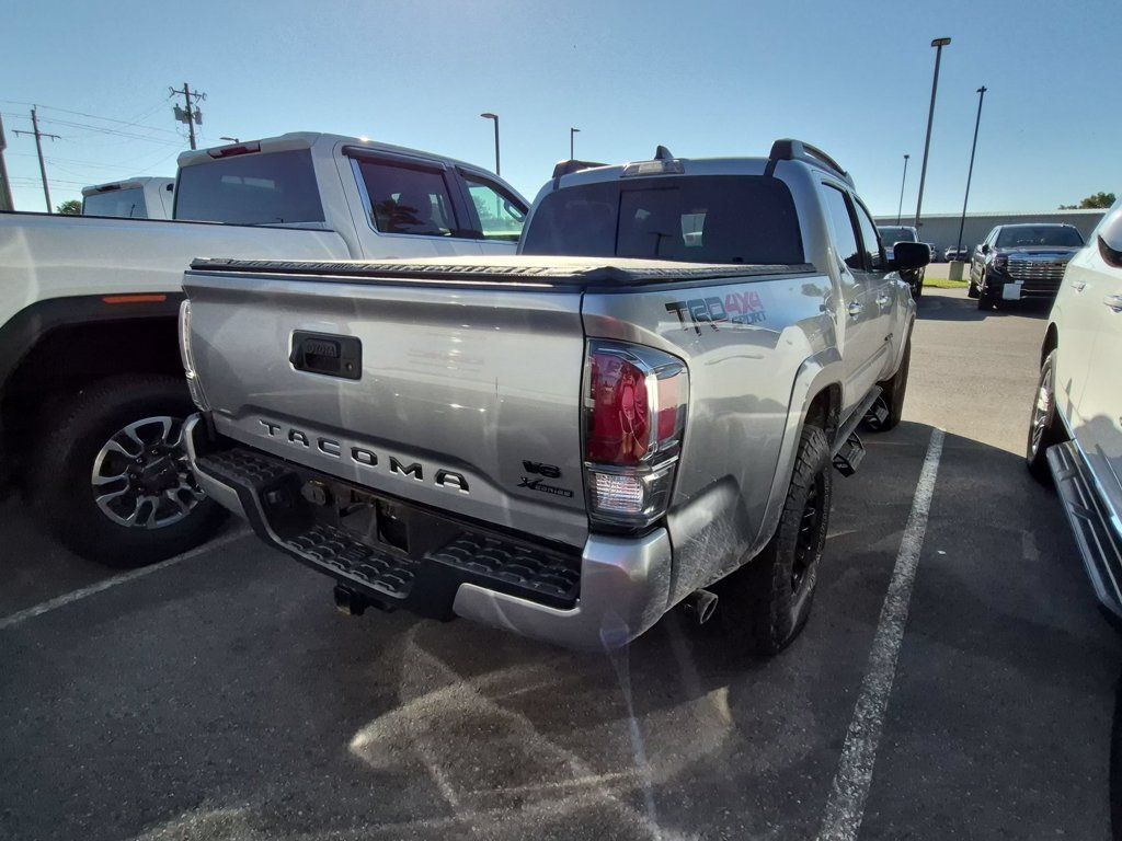 Used 2021 Toyota Tacoma TRD Sport AWD/4WD image 9