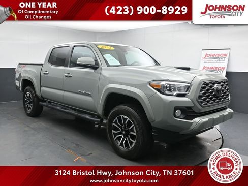 Used 2023 Toyota Tacoma TRD Sport image 1