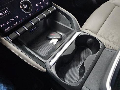 New 2026 GMC Terrain Elevation w/ Elevation Premium Package image 20