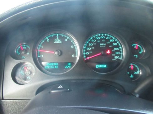 Used 2012 Chevrolet Suburban LT w/ Luxury Package image 14