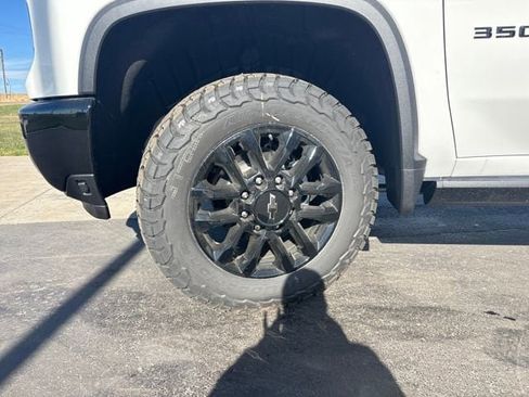 New 2026 Chevrolet Silverado 3500 LTZ w/ LTZ Plus Package image 27