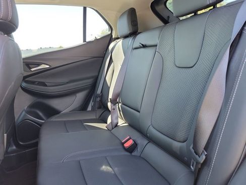 Used 2023 Buick Encore GX Essence w/ Experience Buick Package image 20