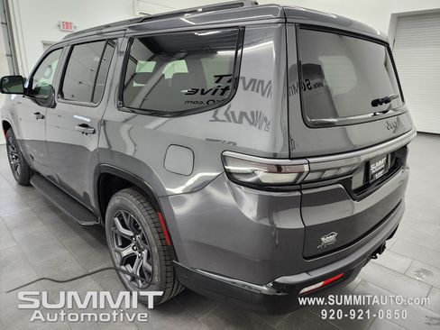 New 2026 Jeep Grand Wagoneer Limited w/ Convenience Group I AWD/4WD image 6