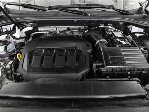 Certified 2025 Audi Q3 2.0T Premium w/ Convenience Package image 24