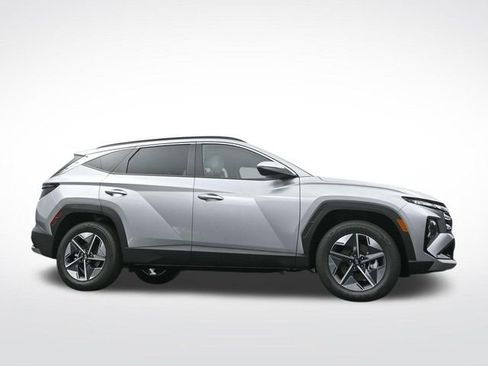 Used 2025 Hyundai Tucson SEL AWD/4WD image 37