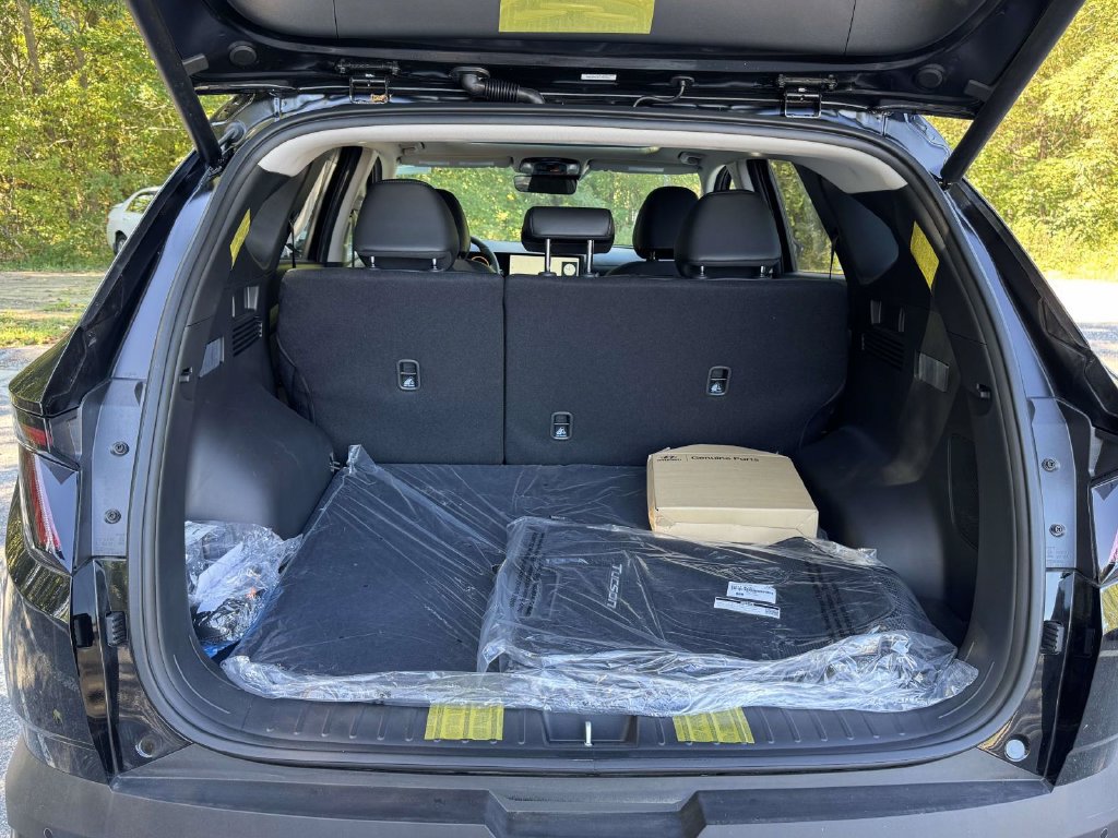 New 2026 Hyundai Tucson Limited AWD/4WD image 11