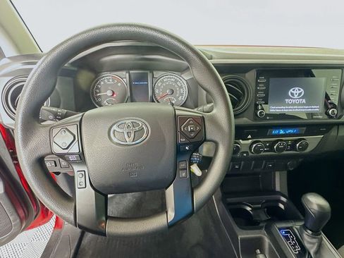 Used 2022 Toyota Tacoma SR image 11