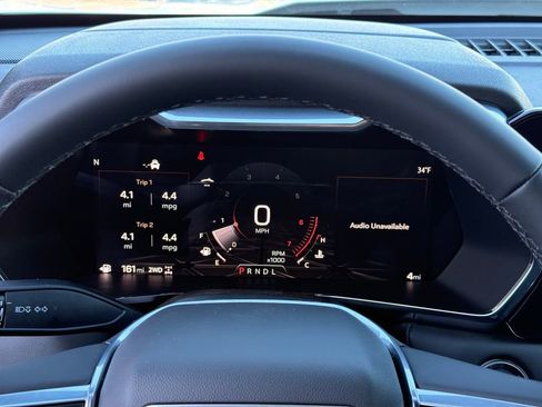 New 2026 GMC Canyon Elevation w/ Convenience Package image 32