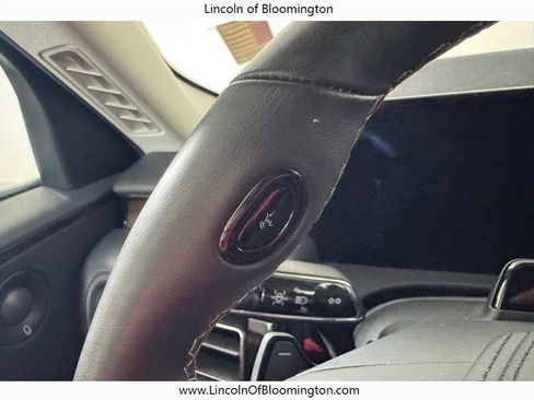 Certified 2025 Lincoln Aviator Reserve w/ Illumination Package AWD/4WD image 42