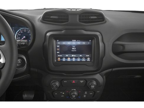 Used 2021 Jeep Renegade Latitude AWD/4WD image 10