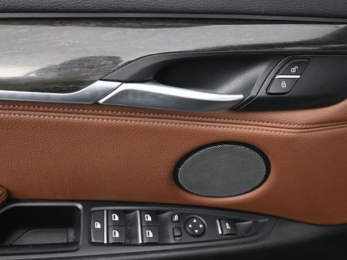 Used 2017 BMW X5 xDrive35i image 16