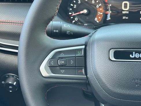 New 2026 Jeep Compass Trailhawk image 16