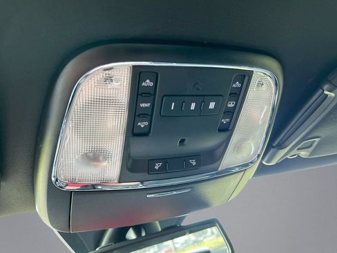 Used 2013 Chrysler 300 C w/ Light Group AWD/4WD image 27