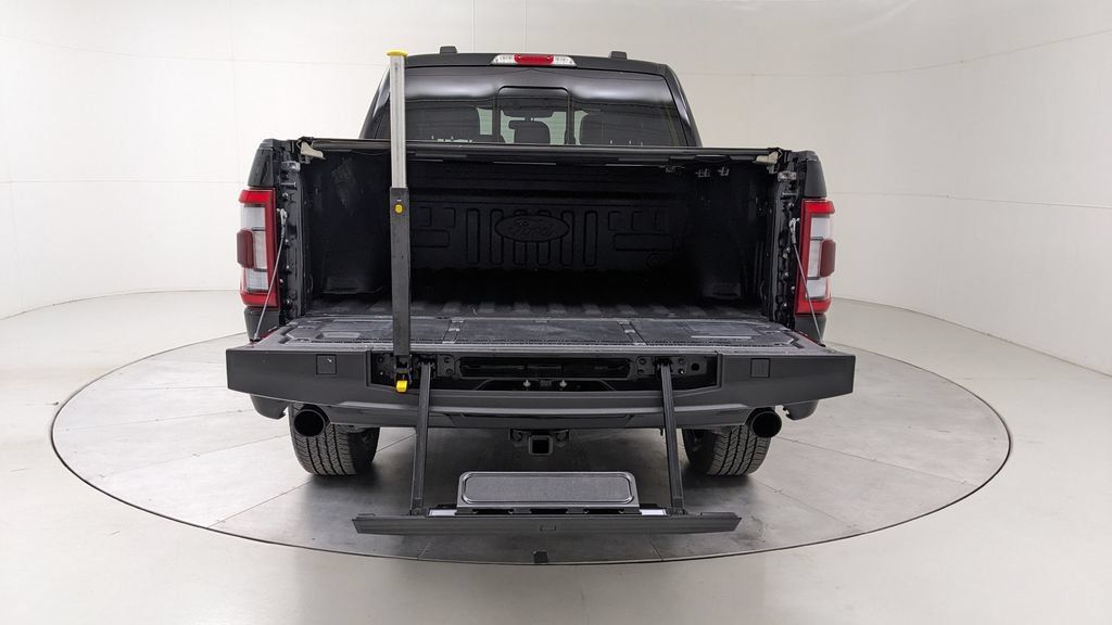 Certified 2023 Ford F150 Platinum AWD/4WD image 9