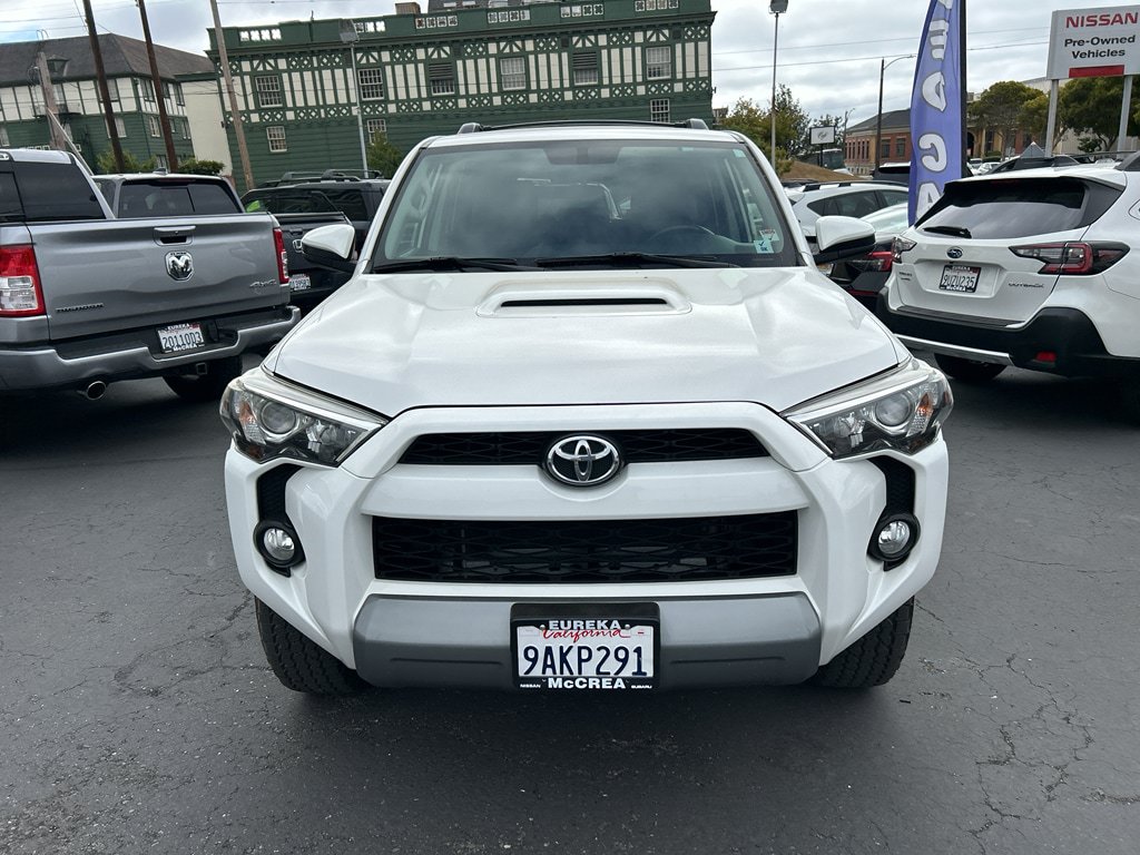 Used 2016 Toyota 4Runner Trail AWD/4WD image 2