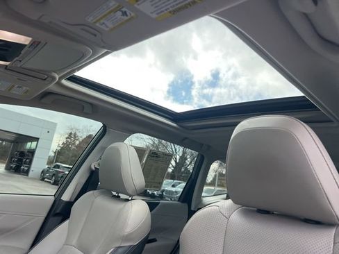 Used 2021 Subaru Forester Limited w/ Popular Package #3 image 28