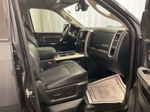 Used 2016 RAM 1500 Laramie w/ Convenience Group AWD/4WD image 30